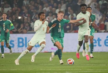 Pháp vs Bắc Ireland (02:10 – 09/06)