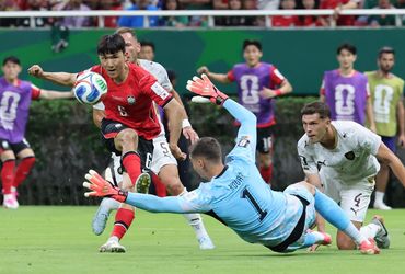 Hàn Quốc vs CH Séc (09:00 – 12/06)
