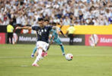 Argentina vs Honduras (07:00 – 07/06)